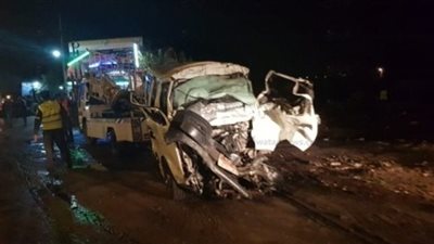 بالأسماء..إصابة 11 شخصا في حادث تصادم سيارتين بالطريق الصحراوي بالبحيرة