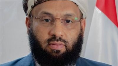 وزير الأوقاف اليمني عن مدعي المهدوية: الناس في بلادنا يسخرون منه ويأخذون أمواله (خاص)