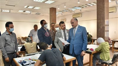 انطلاق أعمال اختبارات القدرات بكلية الفنون الجميلة بجامعة الأقصر (صور)