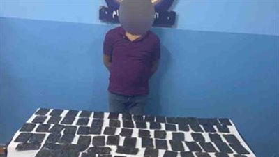 القبض على عاطل بحوزته كمية من المخدرات بالزاوية الحمراء