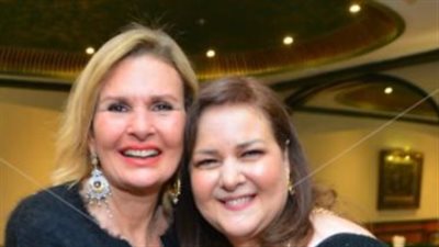 يسرا تعتذر عن عدم حضور عزاء دلال عبد العزيز: مش في مصر عشان أودعك