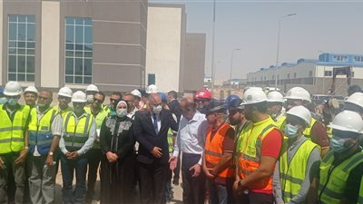 وزيرة الصناعة من قنا: طرح مجمع الصناعات الصغيرة والمتوسطة بـ 