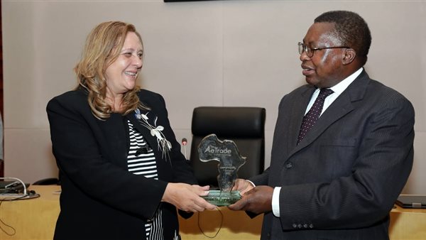 الدكتورة أماني عصفور