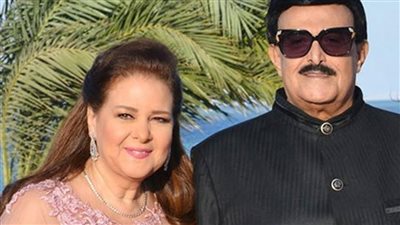 بث مباشر من أمام مقبرة دلال عبد العزيز.. دفن الراحلة بجوار رفيق عمرها سمير غانم