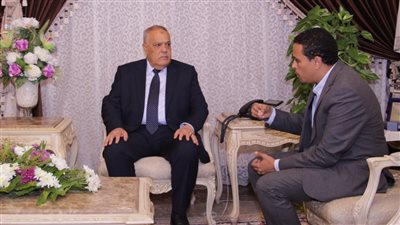 أول حوار لرئيس الهيئة العربية للتصنيع عقب وصول ماكينة صناعة القطارات: تكلفتها 150 مليون جنيه وتفتح مجالًا لـ70 مصنعًا للعمل.. ولن تقلل الحوادث