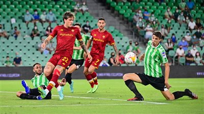 ريال بيتيس يُسقط روما بخماسية وديًا استعدادًا للموسم الجديد