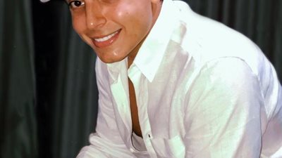 خالد منيب يعلن تأجيل طرح أغنيته دلع همومي احترامًا لوفاة دلال عبد العزيز