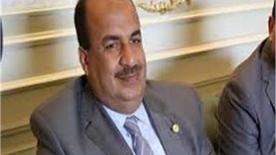 برلماني يطالب الحكومة بالتدخل لإنهاء الأزمة بين الأطباء والعلاج الطبيعي