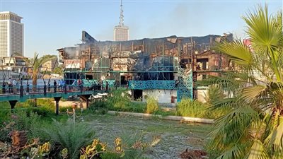 نار ودمار.. حريق مركب عمر الخيام بـ الزمالك يخلف خسائر بالملايين وتحقيقات موسعة.. فيديو وصور 
