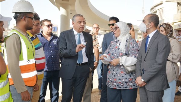 جانب من جولة المحافظ