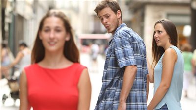 آمنة نصير تكشف حكم الدين في مغازلة الرجل غير زوجته