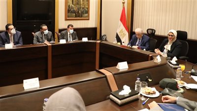 وزيرا الصحة والتعليم يبحثان توفير الوجبات الغذائية الصحية لطلاب المدارس