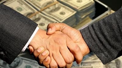 هل القسط يعد ربا؟.. دار الإفتاء المصرية تحسم الجدل