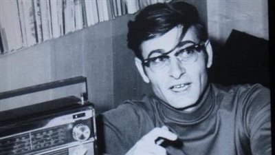 قصائد عربية.. «ريتا والبندقية» محمود درويش