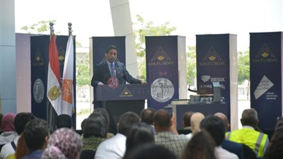 الآثار: فيلم توثيقي لنقل مركب الملك خوفو إلى المتحف الكبير