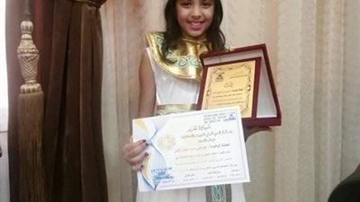 الملكة الصغيرة.. جوزفين تعشق الغناء الفرعوني وتساعد ذوي القدرات بلغة الإشارة