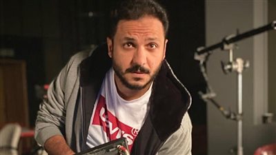 بيتر ميمي يثير الجدل حول موسى: مفيش لافتات ولا إعلانات في التليفزيون