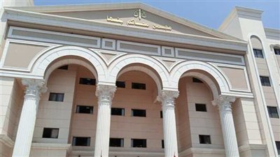 بـ 10 طعنات.. متهم ينهي حياة موظف ببنها.. والمحكمة تناظر الطب الشرعي