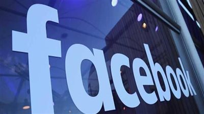 فيسبوك يضع حدًا لعملية تضليل إعلامي حول لقاحات فيروس كورونا