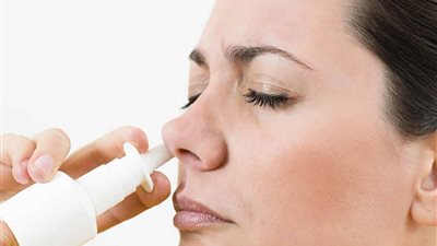 تايلاند تبدأ التجارب البشرية على لقاح فيروس كورونا عن طريق رذاذ الأنف