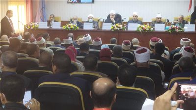 مفتي الجمهورية: الجماعات المتطرفة وصفت العلاقة بين الشريعة والقانون بالعدائية