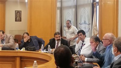 تسجيل الشركات بالقائمة البيضاء أبرز محاور اجتماع سلامة الغذاء مع المصدرين والمستوردين