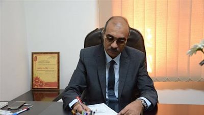 بعد تصريحات السيسي.. برلماني يطالب الحكومة بمقترحات بشأن أزمة قانون الإيجار القديم