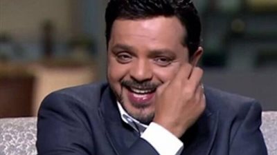 محمد هنيدي يكشف سبب قصر قامته: السر في عمي صلاح