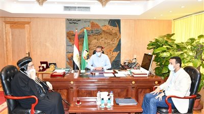 الأنصاري يستقبل مطران الفيوم للتهنئة بالعام الهجري الجديد