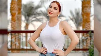 نسرين طافش: أجريت عملية تجميل واحدة فقط.. وهذا الأمر سبب سلامي النفسي | فيديو