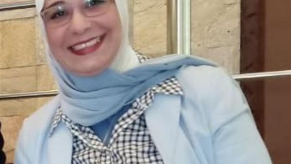 الدكتور إلهام محمود