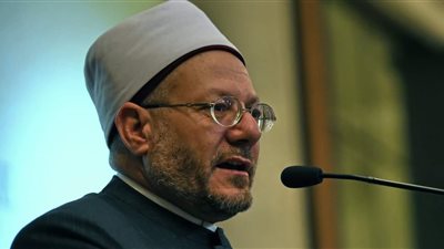 الشيخ والرئيس.. ننفرد بكواليس التجديد لشوقي علام في منصب مفتي الجمهورية