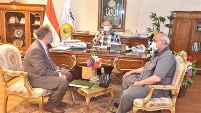 محافظ أسيوط: إنشاء 230 مدرسة بتكلفة مليار جنيه