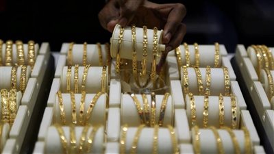300 جنيه تراجعًا في سعر جرام الذهب عيار 21 خلال مايو