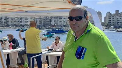 ترفيه الموظفين.. رئيس مدينة بورفؤاد مع الموظفين والعمال في رحلة للإسكندرية «صور» 