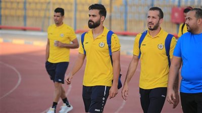وصول لاعبي الزمالك والإسماعيلي إلى ملعب المباراة