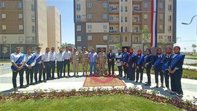 طلاب جامعة بنها يشاركون الرئيس السيسي افتتاح مشروعات سكنية في المدن الجديدة