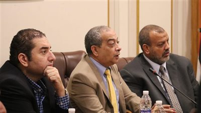 ندوة بغرفة القاهرة للتوعية بنظام التسجيل الجمركي المسبق