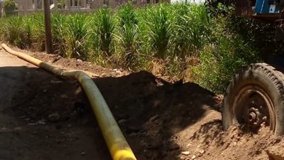 تركيب خطوط الغاز الرئيسية بمدينة أرمنت في الأقصر