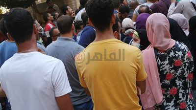 تكدس أمام أحد مراكز تلقي لقاح كورونا بالغربية للمسافرين إلى الخارج | صور