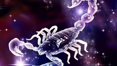 التركيز على نفسه سر نجاحه.. توقعات برج العقرب لعام 2022