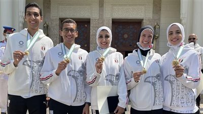 السيسي يمنح الأبطال الأولمبيين ومدربيهم أوسمة الرياضة من الطبقة الأولى وحتى الثالثة