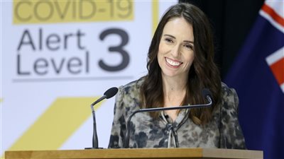 لم يعد لدي طاقة للاستمرار.. تفاصيل قرار استقالة رئيسة وزراء نيوزيلندا بعد قيادتها للبلاد وسط أزمات متلاحقة 