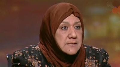 زواجي بـ أحمد فؤاد نجم عملية استشهادية.. محطات في حياة صافي ناز كاظم المتمردة