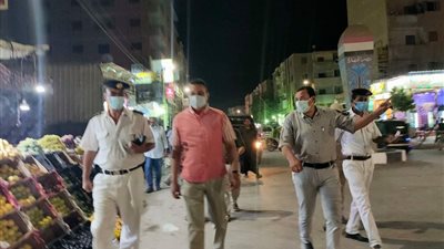  حملة ليلية مُكبرة لسكرتير عام الفيوم لمتابعة الالتزام بالإجراءات الاحترازية |صور