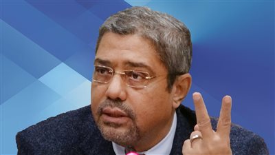 غرفة القاهرة تبدأ تنفيذ خطة التطوير وهيكلة وحوكمة العمل الإداري