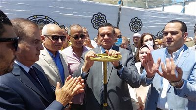 محافظ البحيرة يفتتح خط مياه الكنائس بتكلفة 350 مليون جنيه