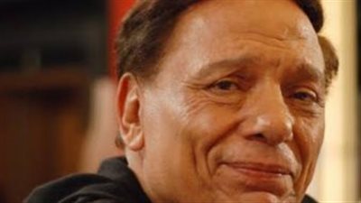 شقيق عادل إمام عن شائعات مرض الزعيم: مستعجلين عليه ليه