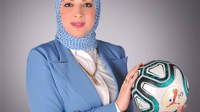 دينا الرفاعي: قرار كاف يسهم في زيادة نسبة ممارسة الكرة النسائية بمصر 