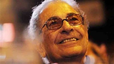 في ذكرى ميلاده.. محطات في حياة أنيس منصور من حفظه للقرآن حتى مقابلة السادات